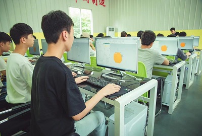 赣州应用学校计算机专业